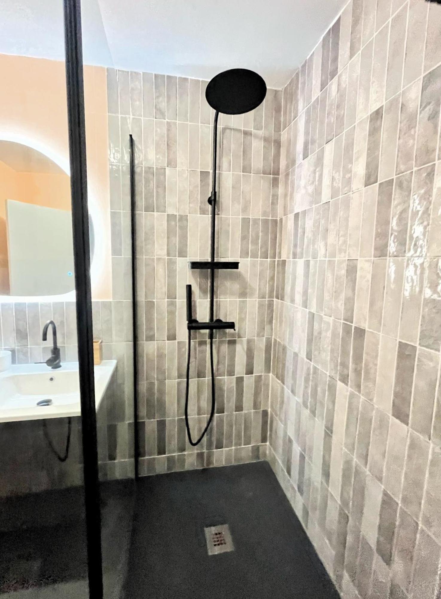 Le Bellevue Apartment Cassis Luaran gambar